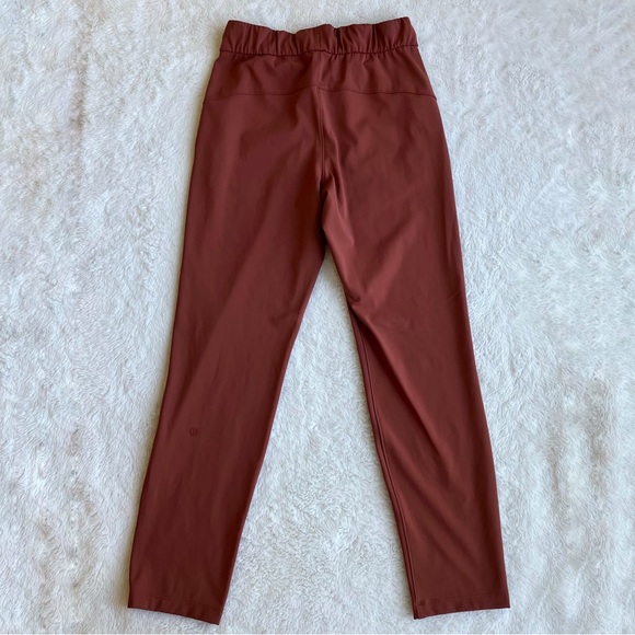 Lululemon On the Fly 7/8 Pant Luxtreme Rustic Clay Pants 2 - Picture 5 of 11